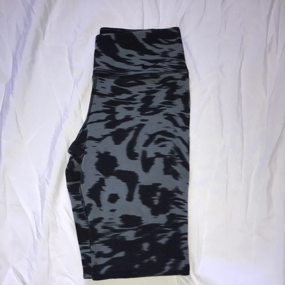 Nike leggings